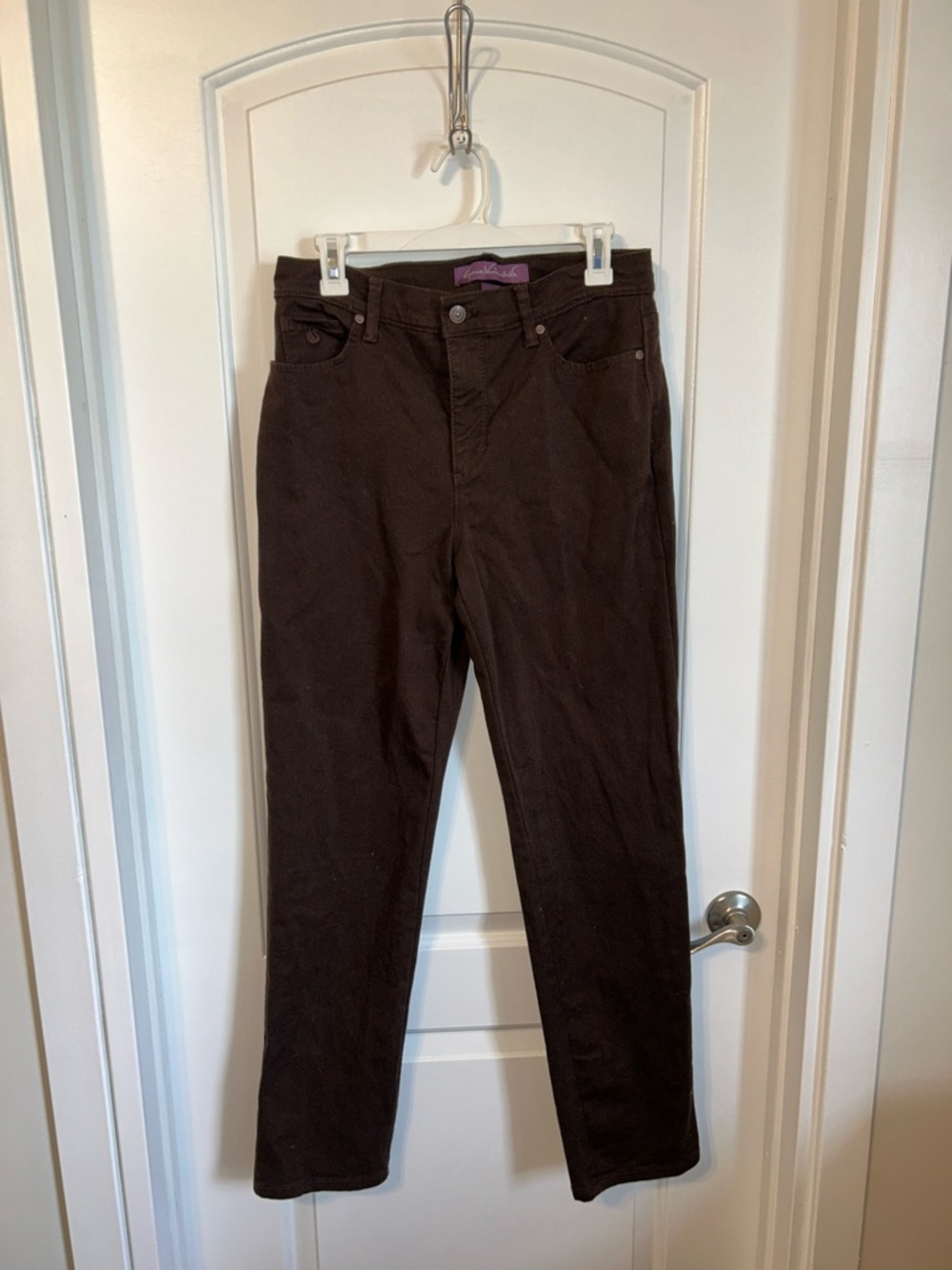 Gloria Vanderbilt Straight Leg Pants in Dark Brown